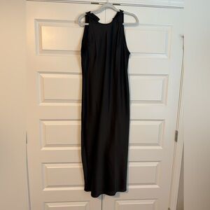 Elegant Black Sleeveless Dress